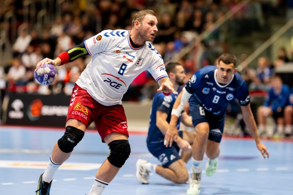 554729078_1218584886975491_4977989758836600268_n