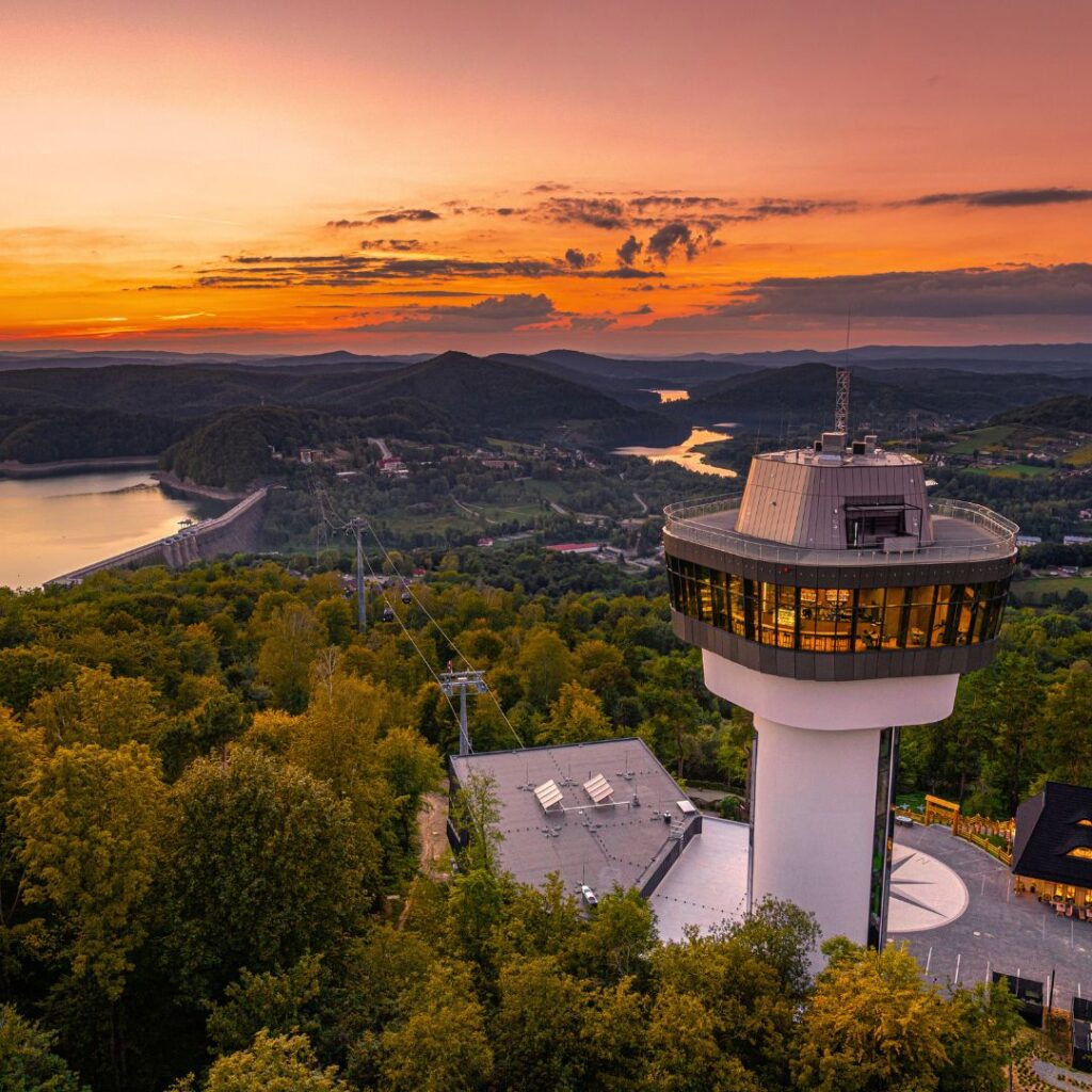 551135517_856997610180562_4481417793848344810_n