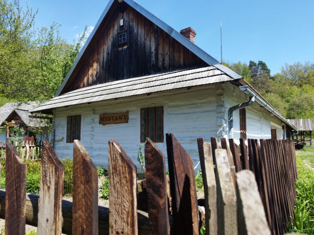 557599840_1402113785257276_5951048636097942546_n