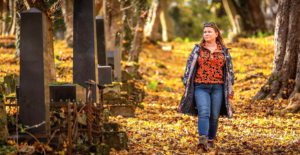 Grafika promująca spotkanie z Martą Wójcik